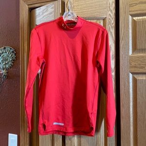 Under Armour Red SM top